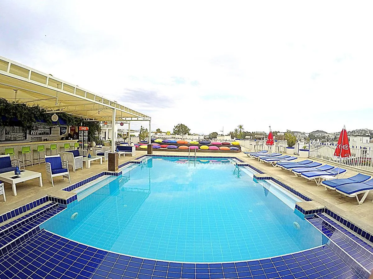 Sky Nova Hotel & Suites Bodrum